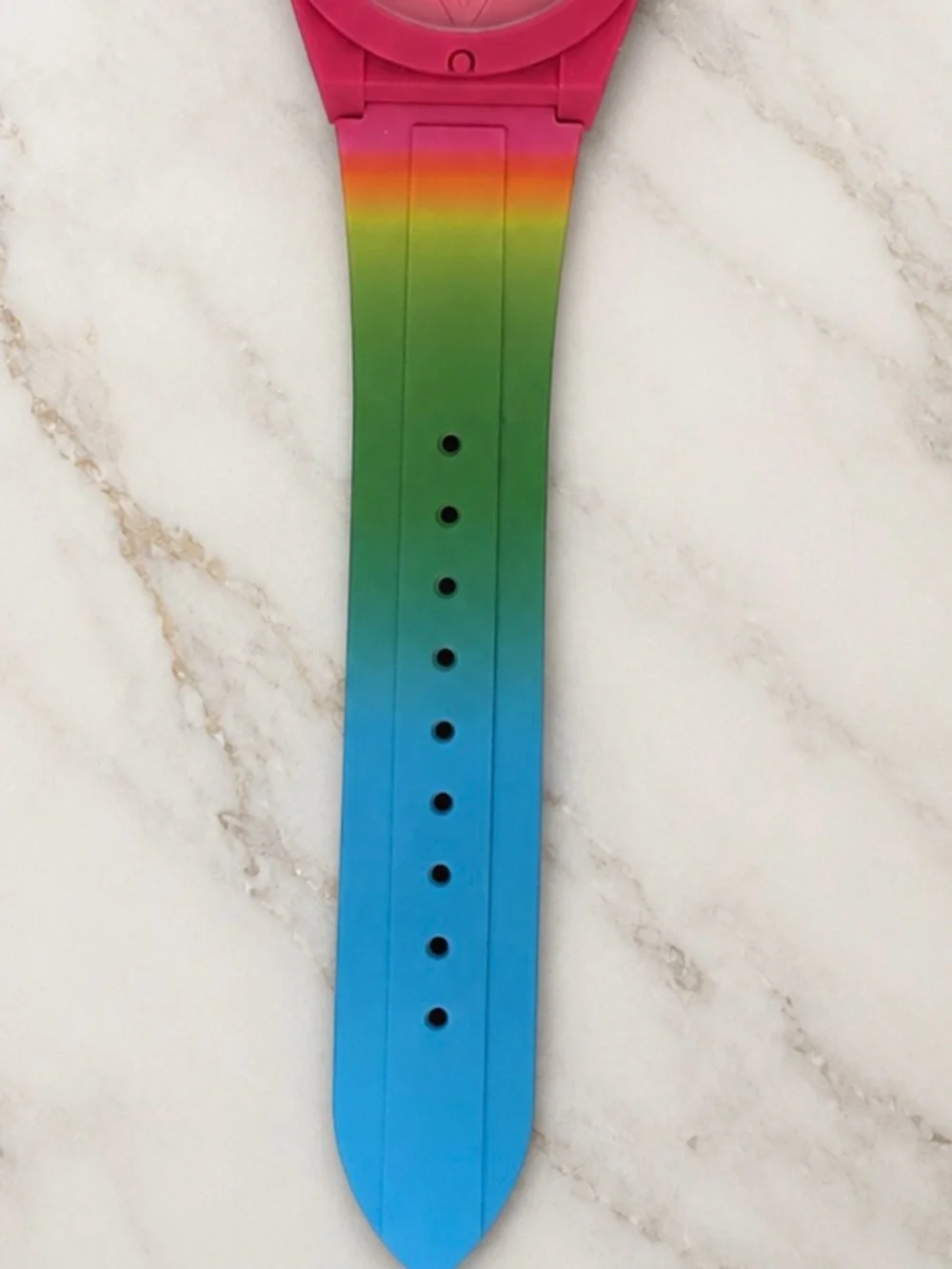 Guess Retro Pop Ladies Quartz Watch NWT
